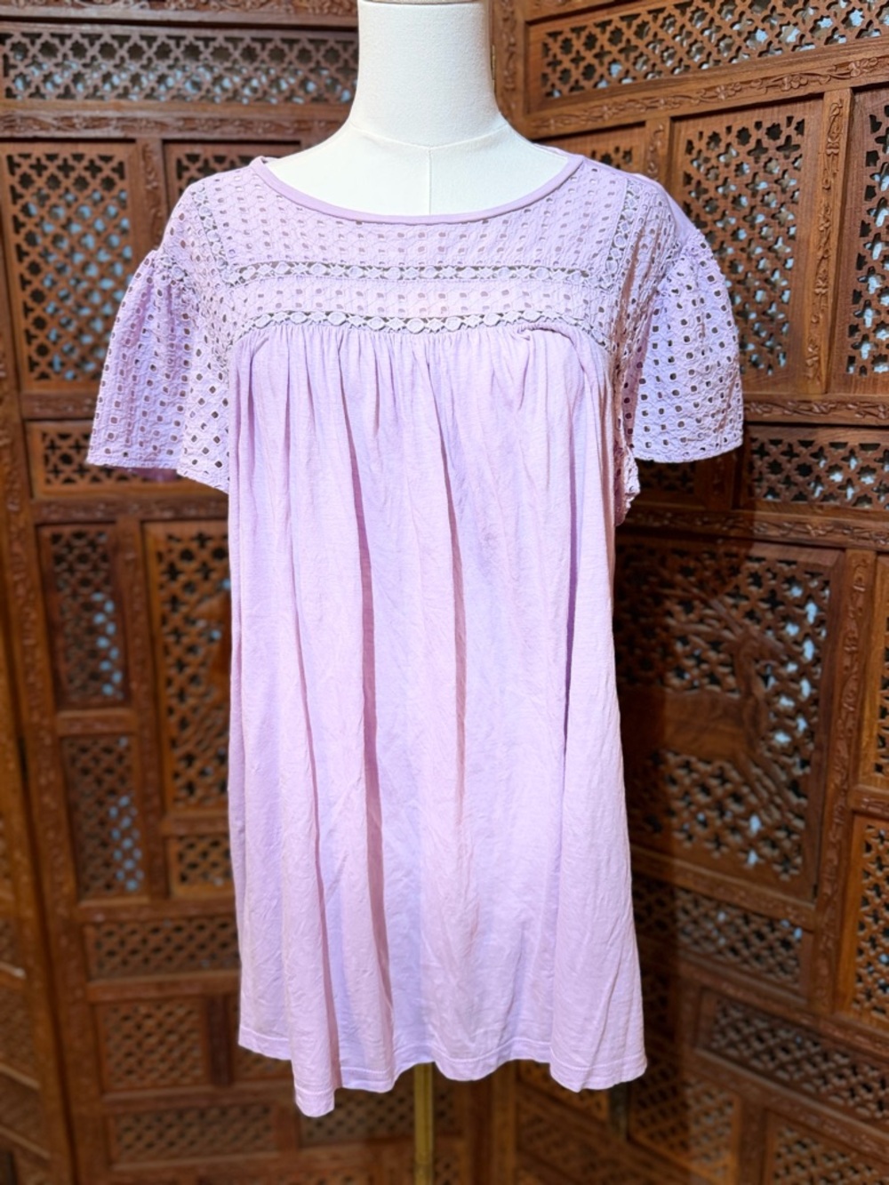 💜 Lane Bryant Lavender Eyelet Lace Top – Size 18/20 💜